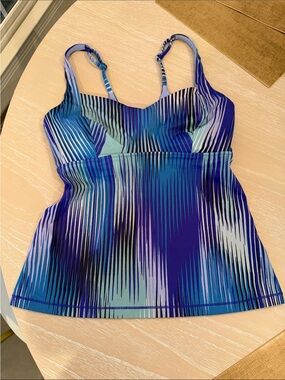 Athleta Striped Swim Tankini 34D/DD